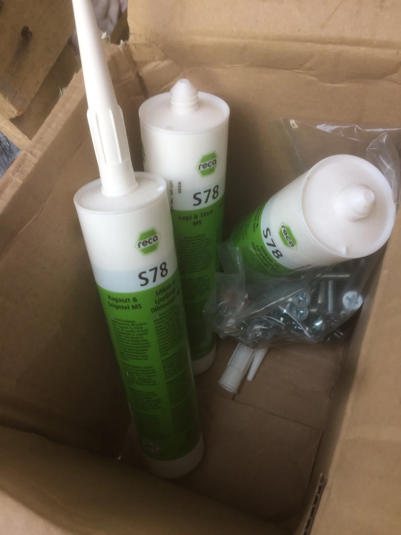 Idea Reklám referencia: Táblák, cégérek - POLIFARBE 3D Styrol felirat